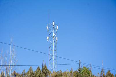 信號(hào)塔與移動(dòng)通信 構(gòu)建現(xiàn)代通訊的基石